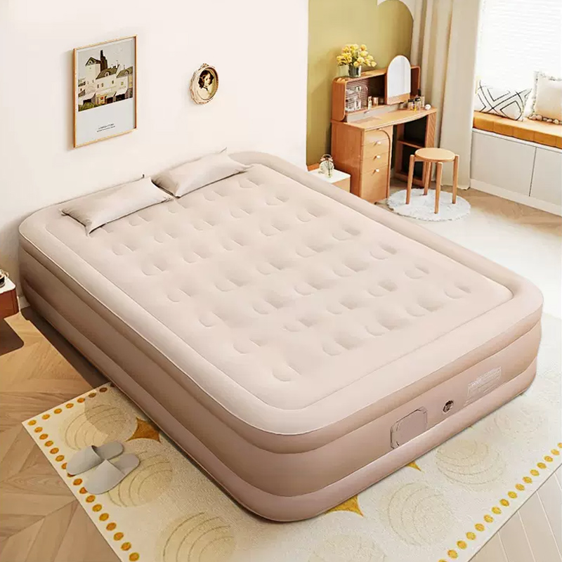 Inflatable Mattress - ポンプ内蔵クイーンエアマットレス アップグレードされたブローアップマットレス 高級植毛トップエアベッド キャンプゲスト用インフレータブルマットレス